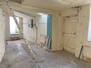 Photo 23- click for photo gallery